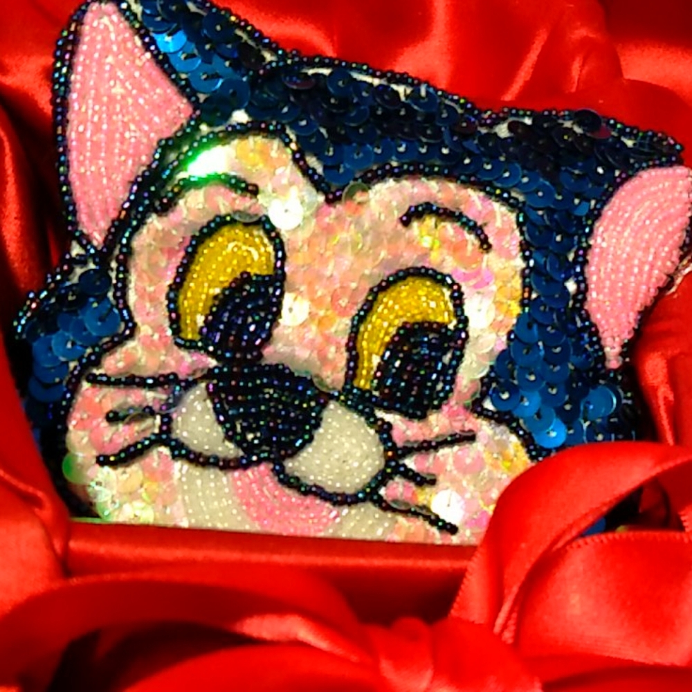 Vintage Courageous Cat Change Purse/Fully Sequined - Picture 3 of 5